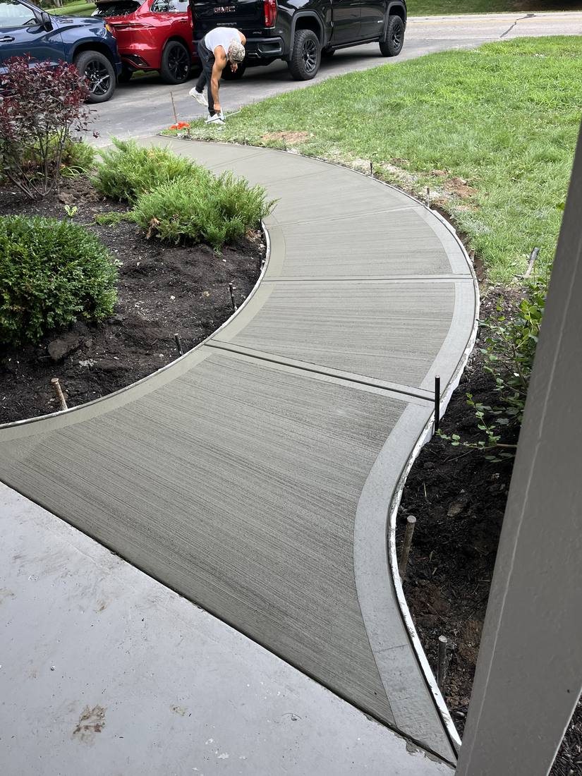 S-curve up from the driveway