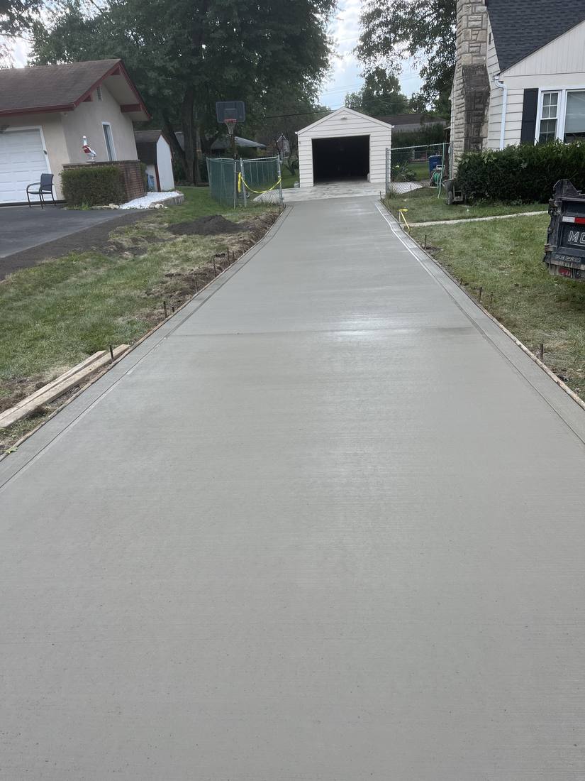 Run to the rear garage