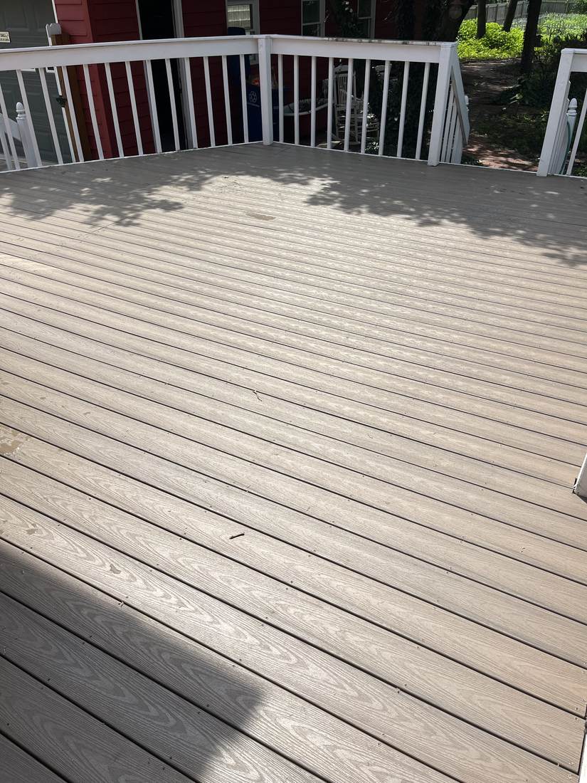 Composite deck, board to board